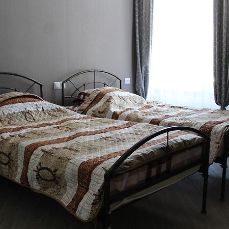 Guest House On Gia Abesadze Street Tbilisi Exteriér fotografie